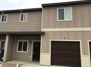 5803 Victoria Ave UNIT I, Williston, ND 58801