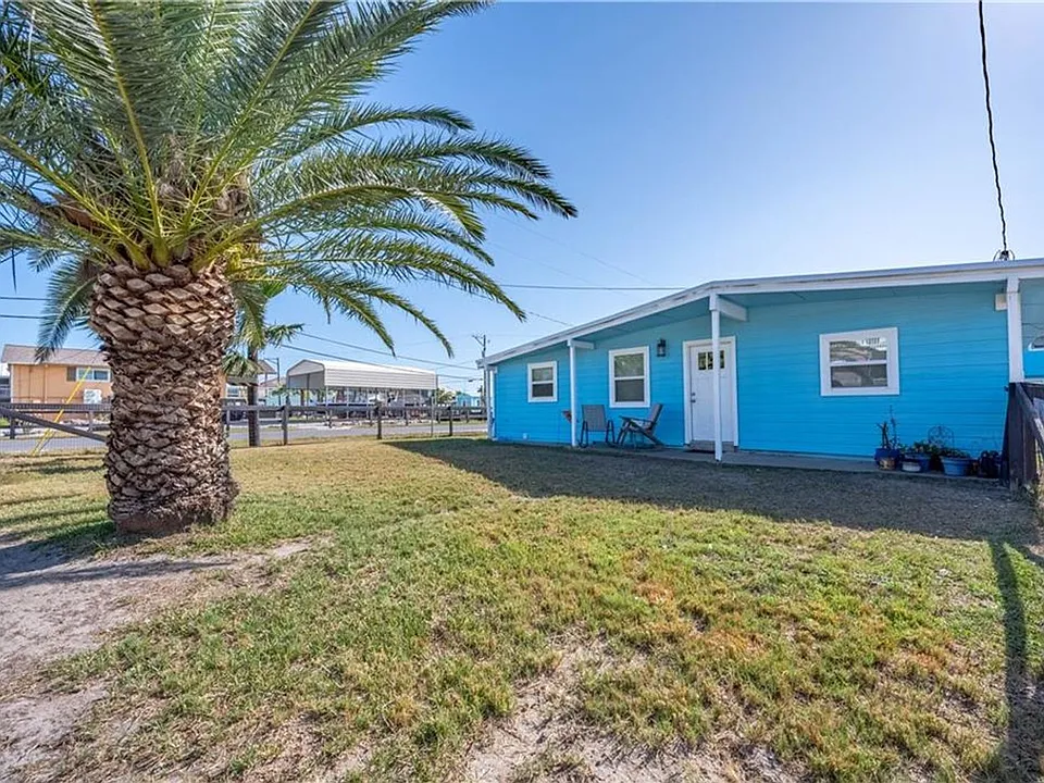 622 S Sandpiper Dr