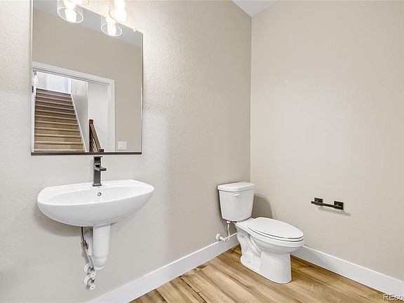 5th image of 15534 W Washburn Avenue