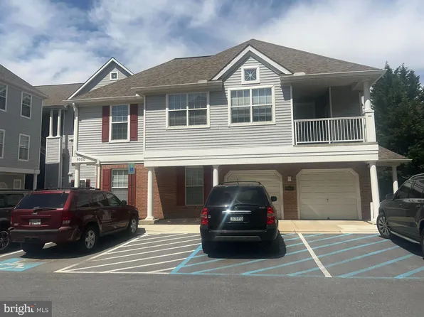 5000 Hollington Dr, Owings Mills, MD 21117