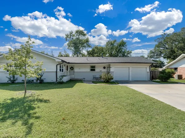 4261 Auburn St, Wichita, KS 67220