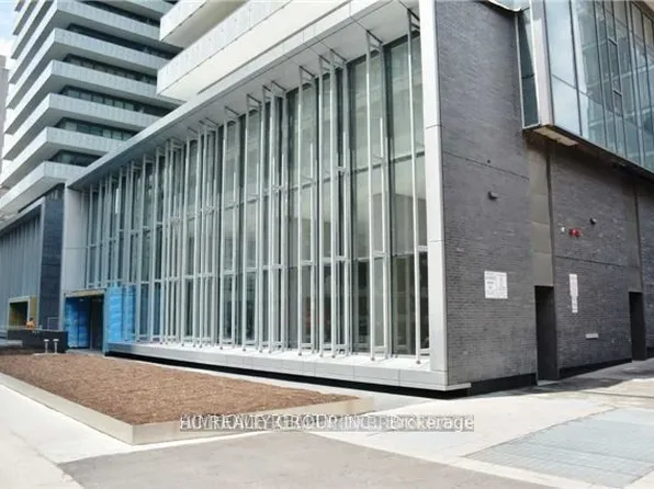 50 Charles St E, Toronto, ON