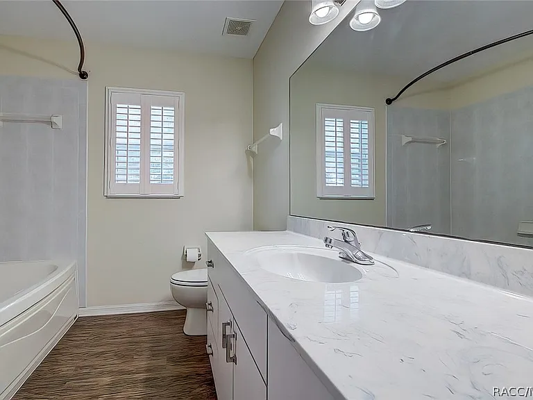 12 Anton Ct — Photo 29