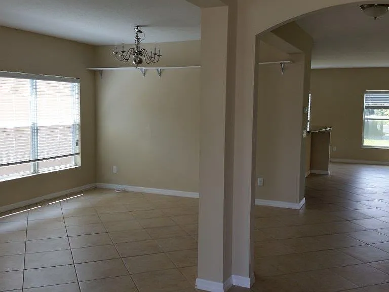 10554 Cabbage Tree Loop — Photo 3