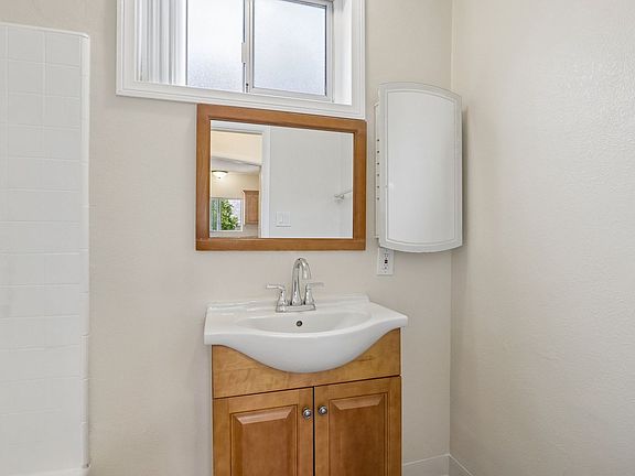 3rd image of 242 W Verdugo Ave #250-G