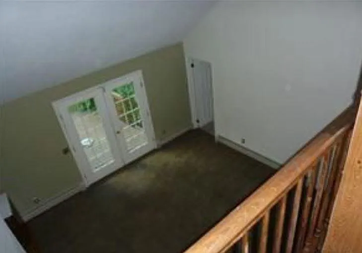 55 Catalpa Rd — Photo 12