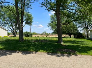 106 Heritage Ln, Delavan, IL
