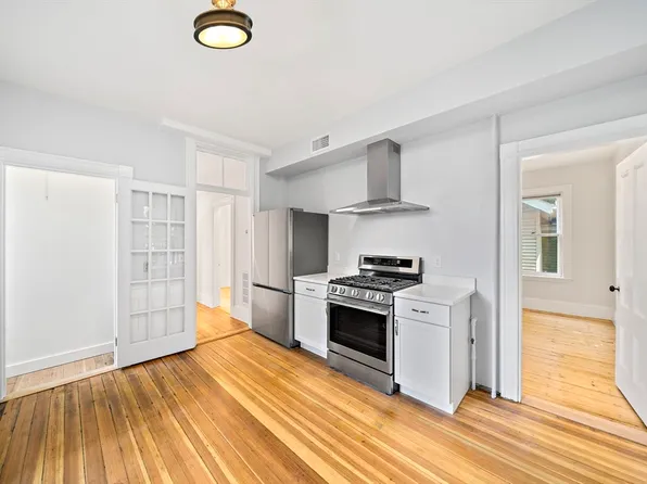 98 Boylston St APT 2, Brookline, MA 02445