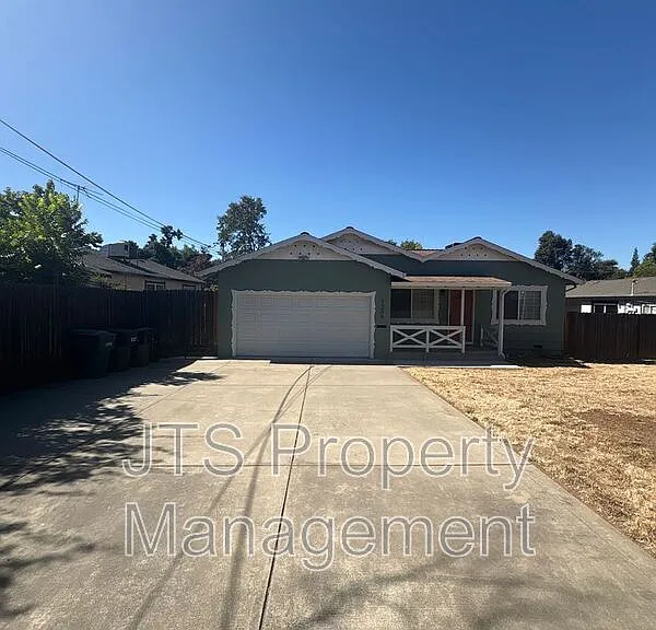 7326 Palm Ave — Photo 2