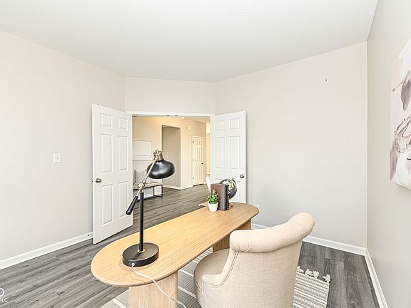 5th image of 6216 N Woods Edge Ct