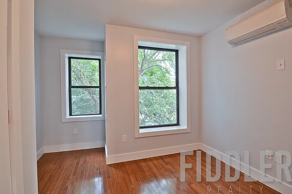 Rented by Fiddler Realty | media 37