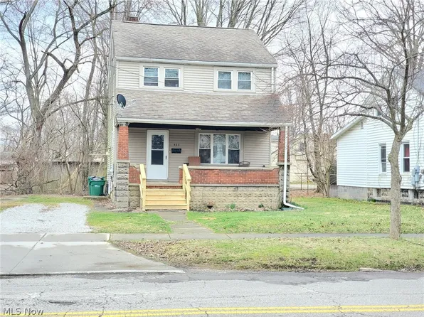 423 N Broadway #534, Geneva, OH 44041