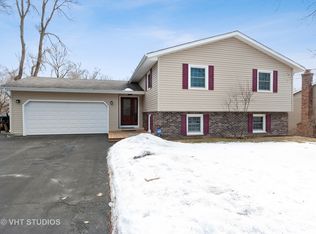 7508 Buena Ave, Spring Grove, IL 60081