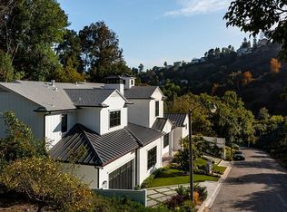 10960 Verano Rd, Los Angeles, CA 90077