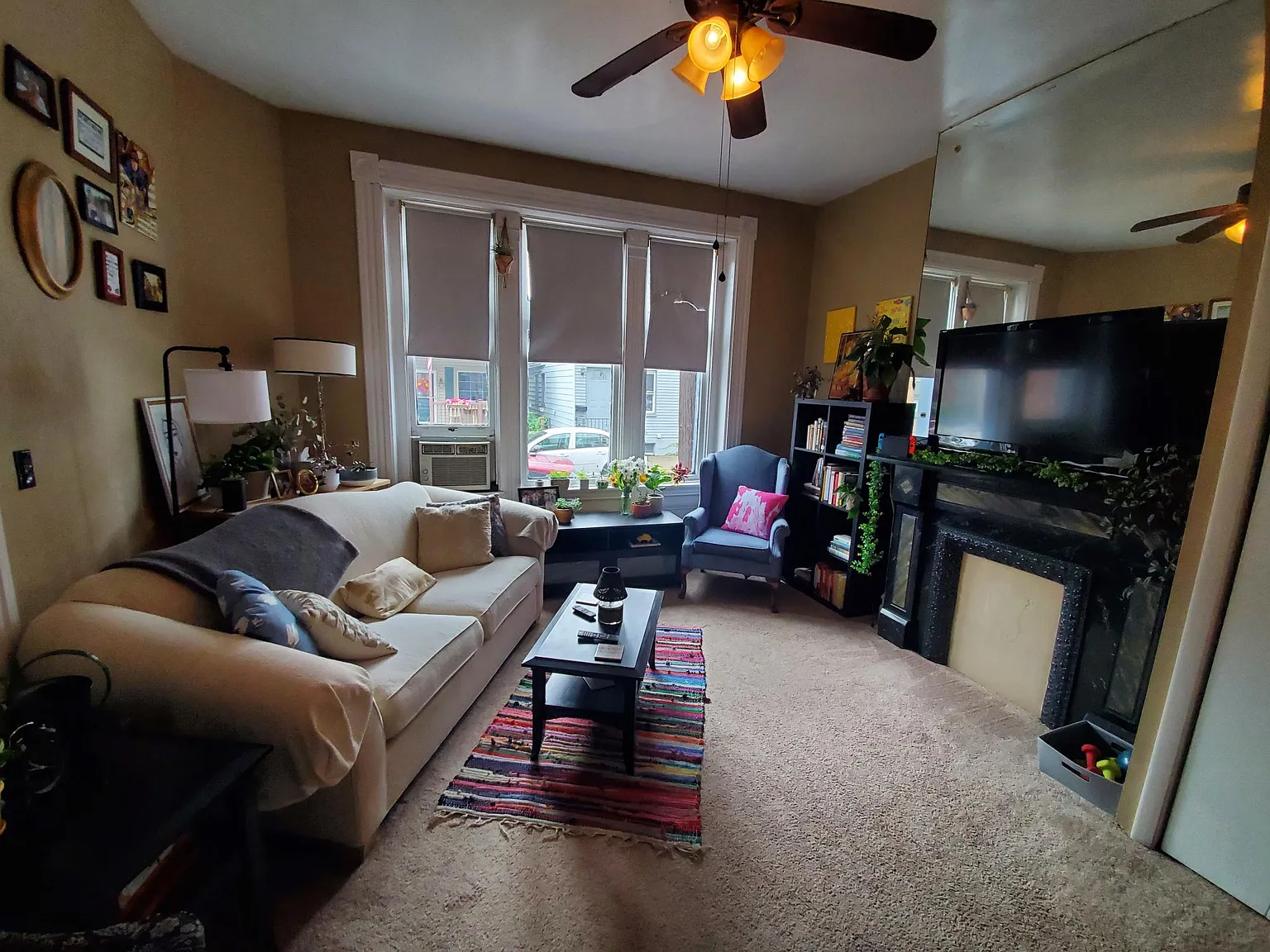 1 bed, 600 sqft, $900 — Photo 1