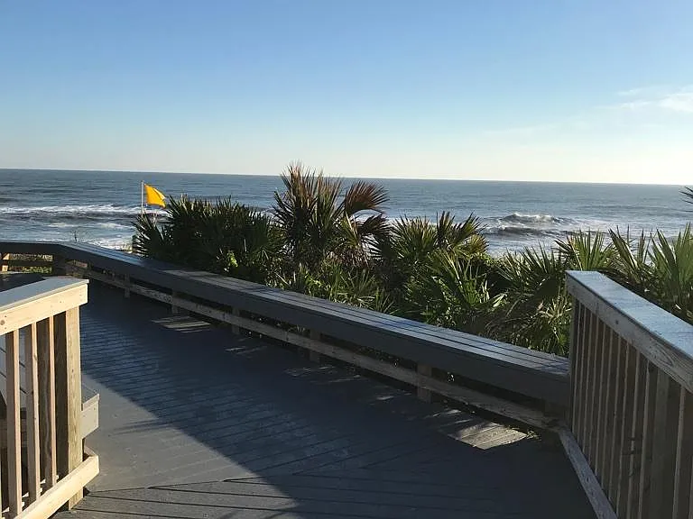 Close Beach Access Ramp