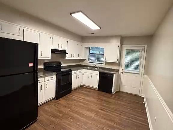 3rd image of 2825 Springdale Rd #A