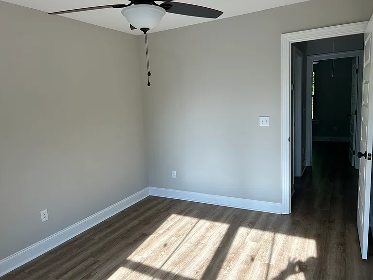 306 Warrenfells St #A — Photo 13