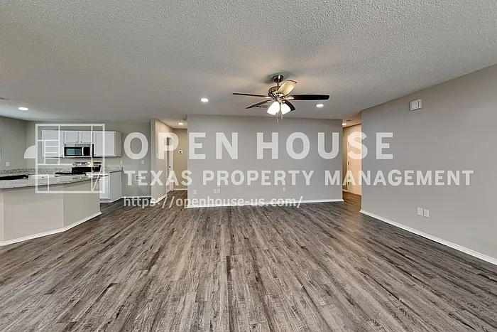 3 bed, 2.0 bath, 1532 sqft, $1,945 — Photo 4