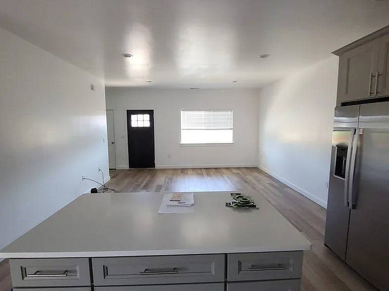 683 Bryden Ave — Photo 8
