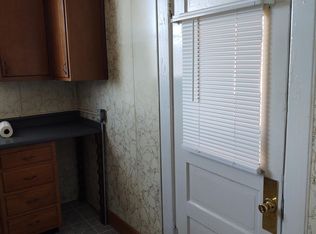 472 Beaver Ave #1, Midland, PA 15059
