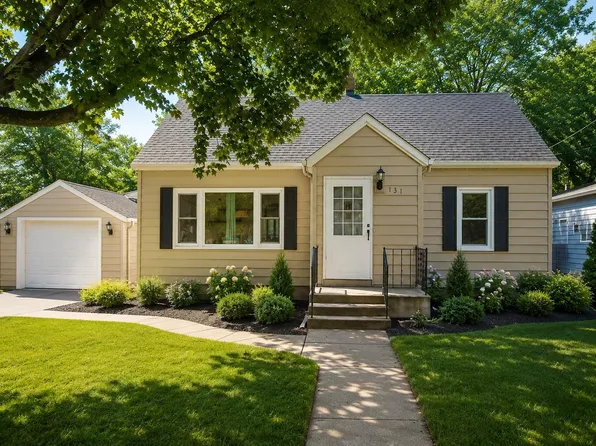131 Elm St E, Nya, MN 55368