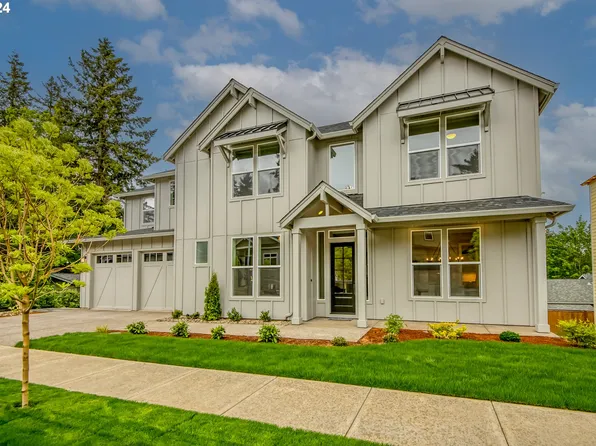 8923 SW Lintner Ter, Portland, OR 97223
