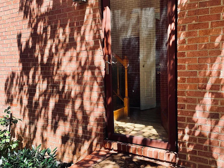 1405 Oronoco St — Photo 16