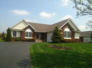 29474 Emelbe Dr, New Hudson, MI