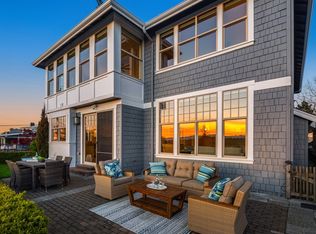 3255 11th Ave W, Seattle, WA 98119