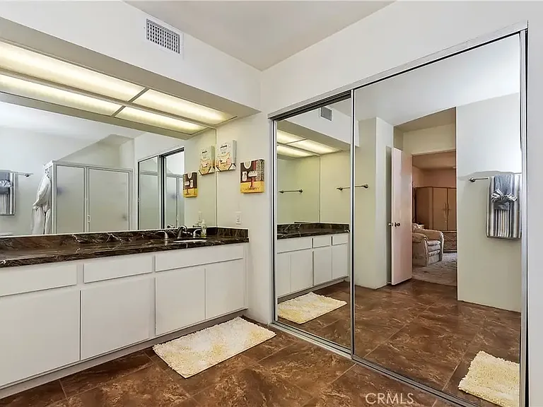 4 San Sebastian Dr — Photo 78