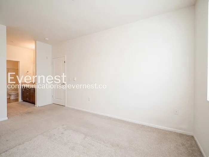 4001 S 211th Pl #C2 — Photo 17