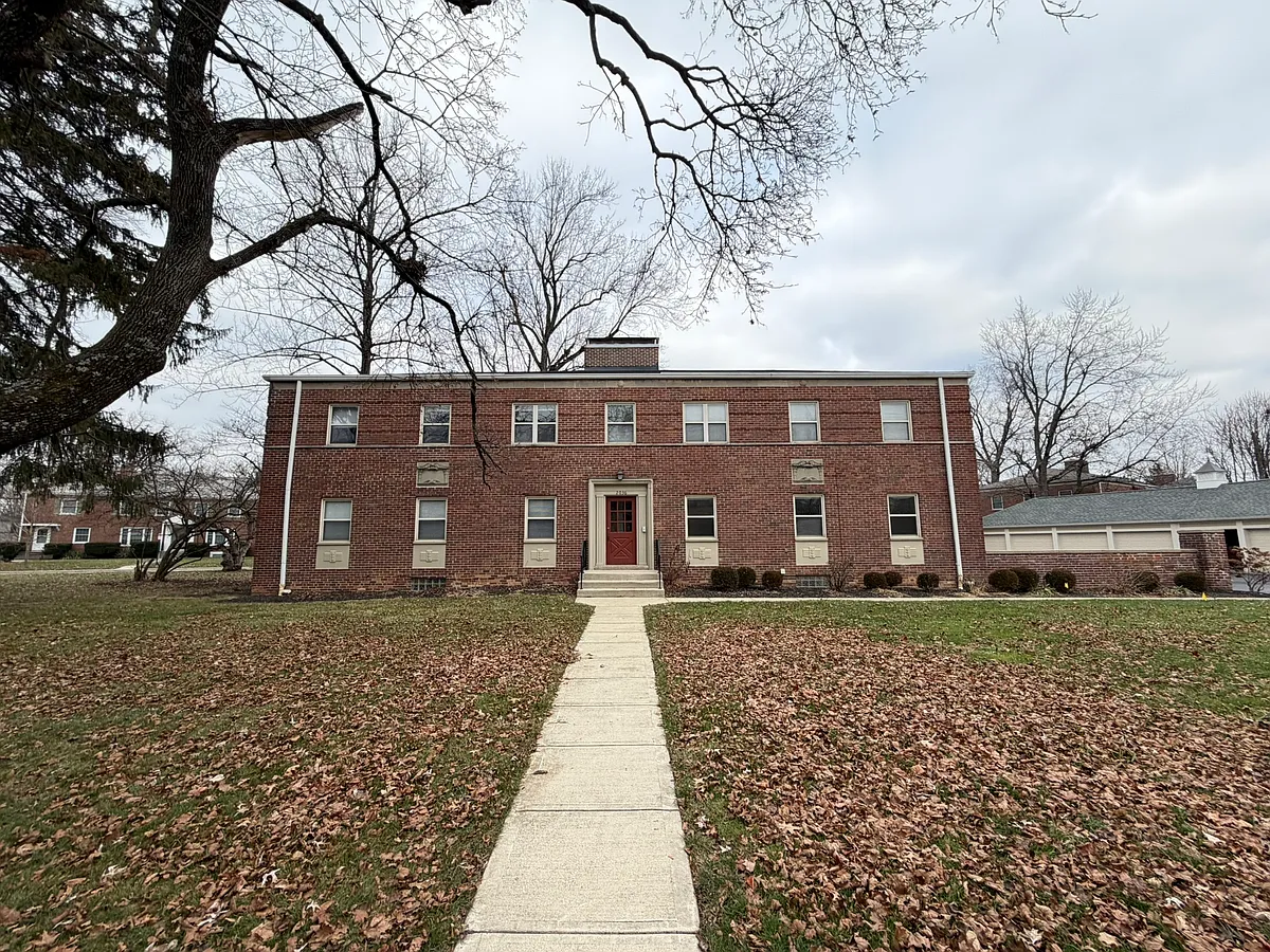 Building Photo - 2036 Northwest Blvd #A