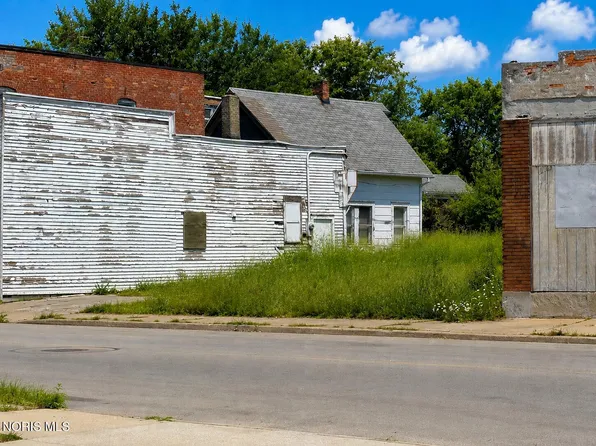 2739 Lagrange St, Toledo, OH 43608