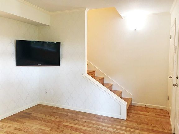 4th image of 2101 Polaris Ave APT 5