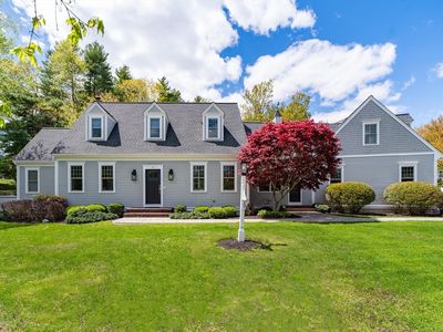 15 Loeffler Ln, Medfield, MA, 02052