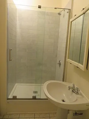 Rented by Space Real Estate | media 41