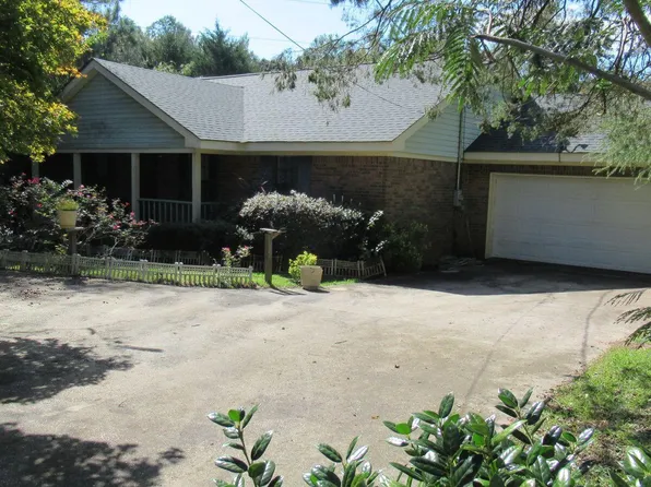980 Martin Dam Rd, Tallassee, AL 36078