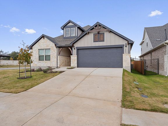 2nd image of 620 Olinda Way