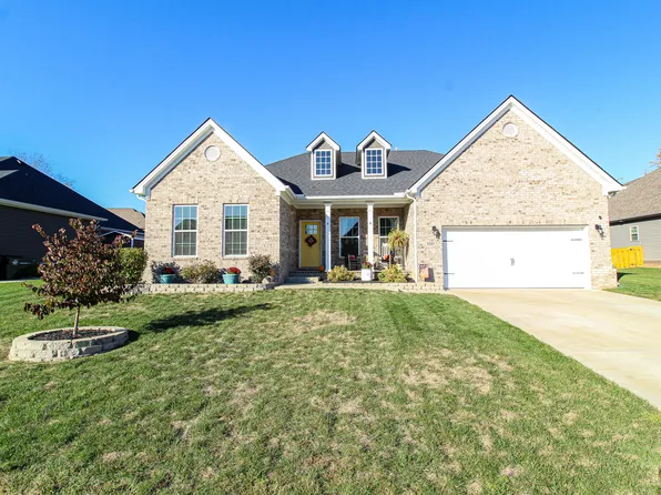 3020 Rosewood Dr, Versailles, KY 40383