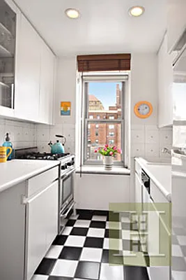 Sold by Halstead Real Estate | media 15