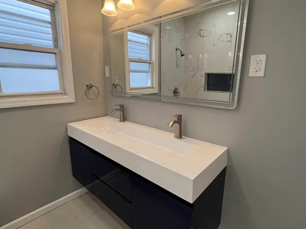 20 West 49th Street image 17 of 26