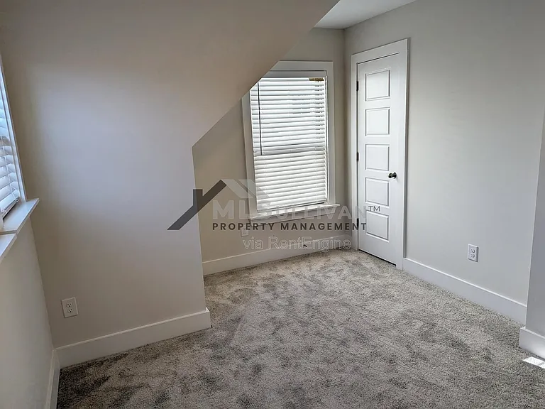 701 Grant St — Photo 11