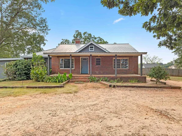 1015 Sid Hunter Rd, Senoia, GA 30276
