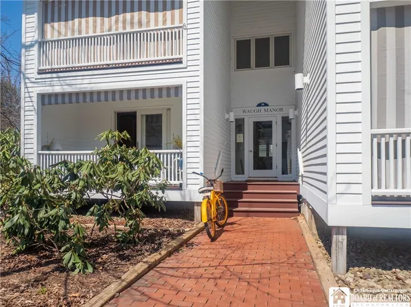 28-30 Waugh Ave #1, Chautauqua, NY 14722