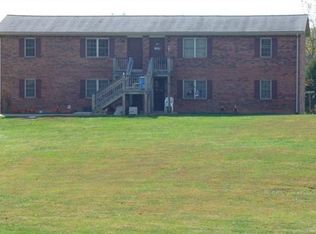 102 Carter Dr, Vine Grove, KY 40175