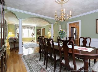 348 Salem St, Andover, MA 01810