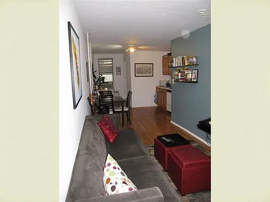 Rented by Stribling | media 16