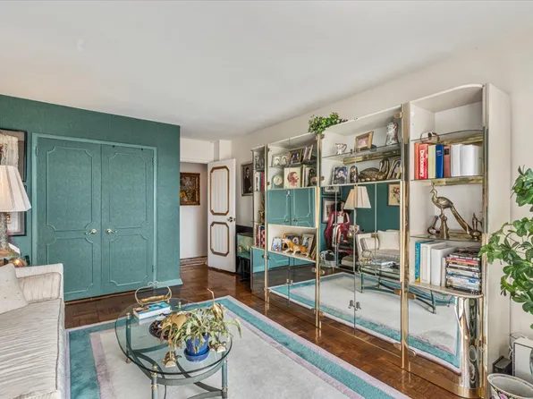 166-25 Powell Cove Boulevard image 18 of 18