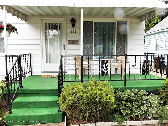 2nd image of 1319 Kelsey Ave